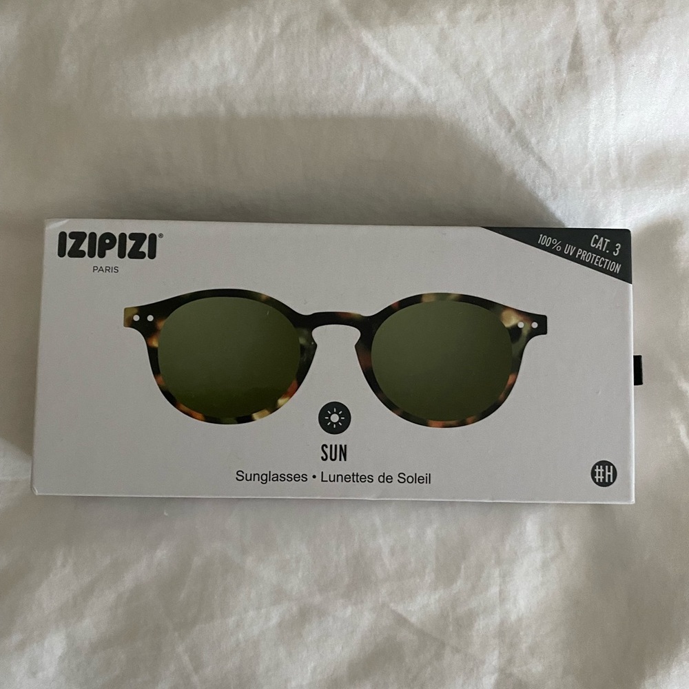 COPY - Izipizi tortoise sunglasses green lenses NWT